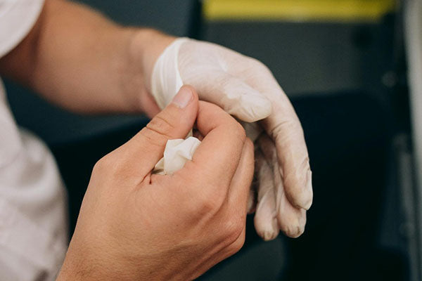Hand and finger safety in the workplace (AU)