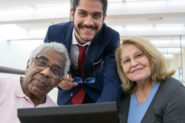 Community impact and social responsibility (AU)